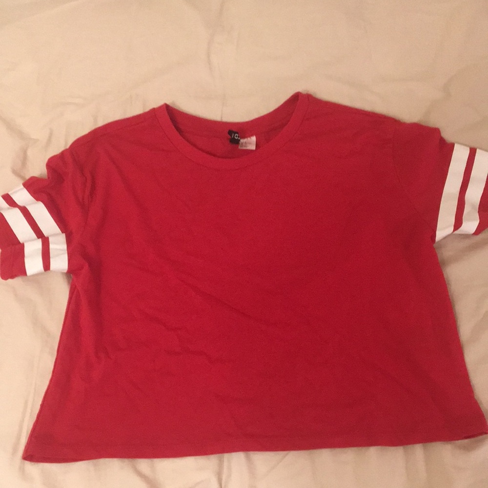 H&M cropped tee